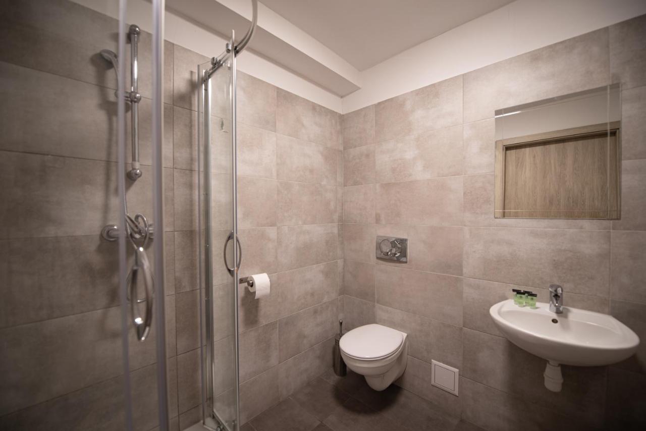 Hotel Felix Krakow Ngoại thất bức ảnh